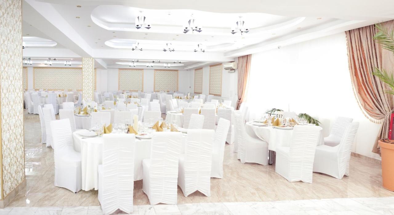 Hotel Mya Бистрица Экстерьер фото